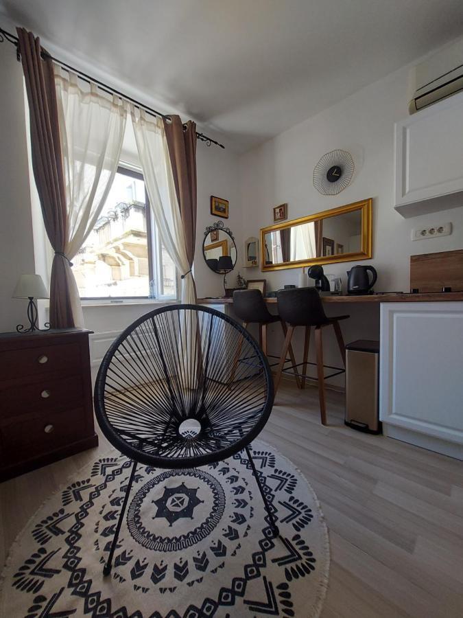 Apartament Agora